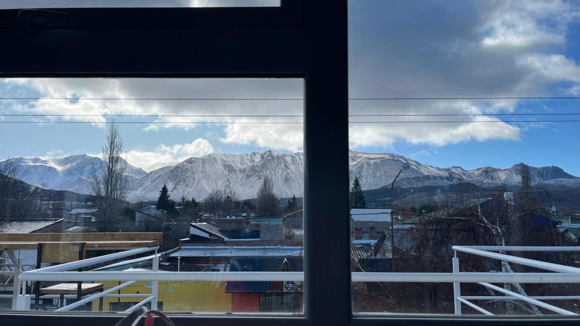 Dormis Aca Hotell Esquel Eksteriør bilde
